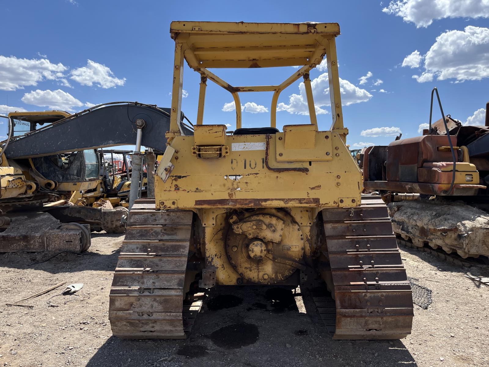 ./imagenes/INVOICE/2019/14386/TOPADOR FRONTAL CATERPILLAR D4H SERIES II (17).JPG